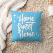 Home Sweet Home Blue met White Lettering Kussen (Deken)