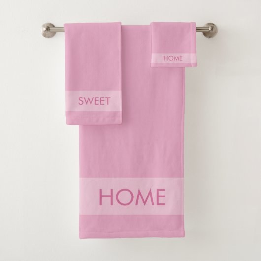 Home Sweet Home sur Rose Gold Bath Serviette Set (En situation)