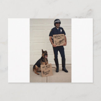Homeless Cop Tee Shirt Briefkaart