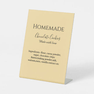 Homemade chocolate cookies made with love add text reclamebord met voetstuk