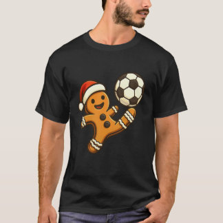 Homme en pain d'épices jouant au football T-shirt 
