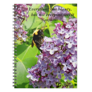 Hommel op Lila Confucius Quote Notitieboek