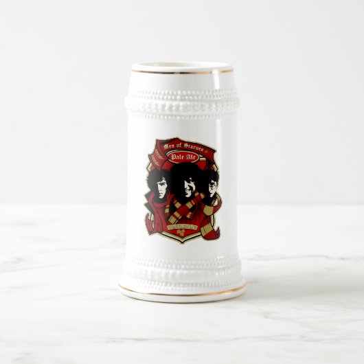 Hommes dans la tasse de bière d'écharpes (Centre)