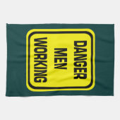 Hommes de danger travaillant la serviette de (Horizontal)