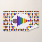 Hommes gais Arbre de Noël arc-en-ciel et présente (Serviette à main)