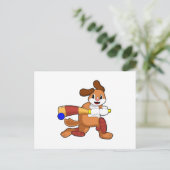 Hond bij Cricket met cricket bat Briefkaart (Staand voorkant)