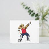 Hond bij Cricket met cricketbat Briefkaart (Staand voorkant)