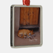 Hond bij Rest Metalen Ornament (Rechts)