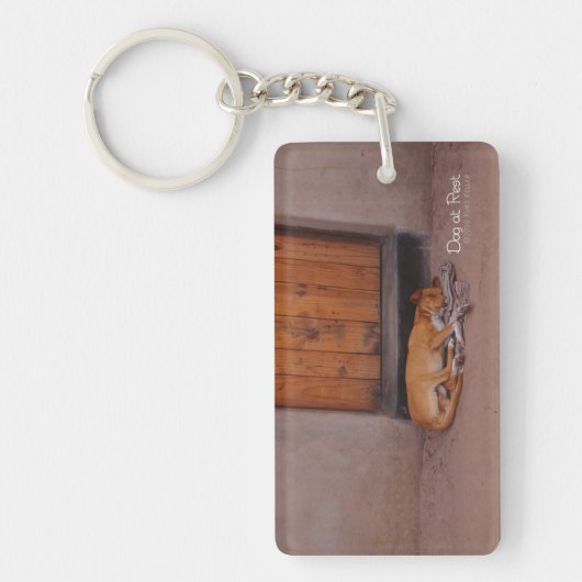 Hond bij Rest Sleutelhanger (Voorkant)