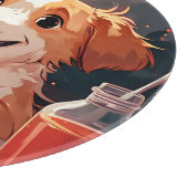 Hond eet spaghetti snijplank (Hoek)