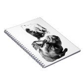 Hond en kat rusten samen monochroom Notitieboek (Rechterzijde)