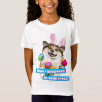 Hond Liggend op Paaseieren