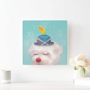 Hond met een Bowler Pet Square Wall klok