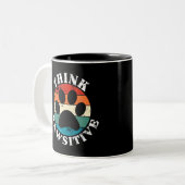 Hond Poot Denk Positief Tweekleurige Koffiemok (Voorkant links)