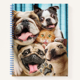 Honden en een kattengroepfoto notitieboek
