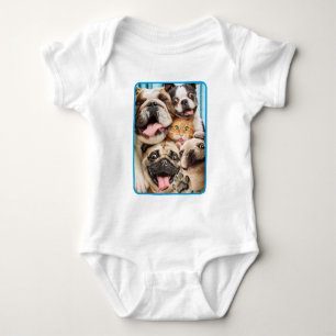 Honden en kattengroepfoto's romper