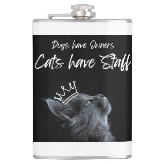 Honden hebben eigenaren, katten hebben personeel heupfles