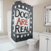 Honden zijn echte douchegordijnen (In situ)