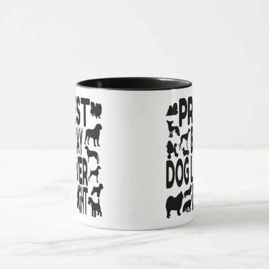 Hondenliefhebber-priester Mok (Midden)