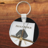 hondenoormerken met kruis op Bijbel Sleutelhanger (Voorkant)
