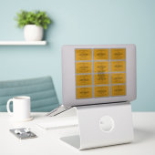 Honeycomb Lip Beeswax Balm Labels (Laptop op bureau)