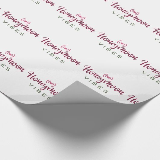 Honeymoon Couple Design Honeymoon Vibes Cadeaupapier (Hoek)