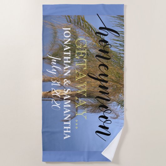 Honeymoon Getaway Palm Trees Beach Towel Strandlaken (Voorkant)