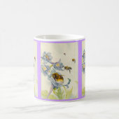 Honingbijen en goudbloemen in de ochtend EZ2 Aanpa Koffiemok (Center)