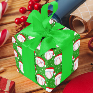 Honkbal met kerstmuts en sneeuwvlokken groen cadeaupapier