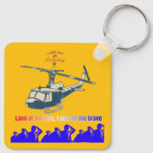 Honor in every thread light orange yellow sleutelhanger (Achterkant)