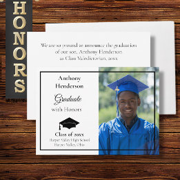 Honors Graduation Announcement Black Cap and Photo Aankondiging