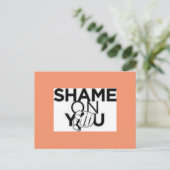 Honte sur ta carte postale (Debout devant)