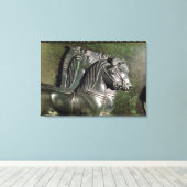 Hoofd van een paard uit een quadriga canvas afdruk (Insitu (Houten vloer))