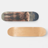 Hoogland koe kalf herfstgrasveld skateboard (Horizontaal)
