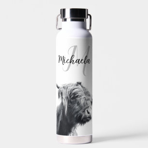 Hoogland koe portret initiaal monogram zwart wit waterfles