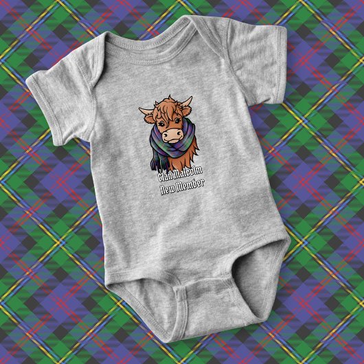 Hooglandrund met Malcolm Tartan Sjaal Romper