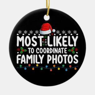 Hoogstwaarschijnlijk om gezinsfoto's te coördinere keramisch ornament
