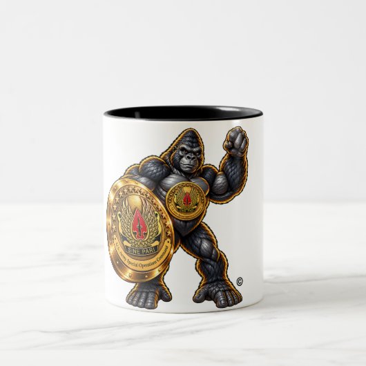 HOOT LE GORILLE — MUG HÉROS (Centre)