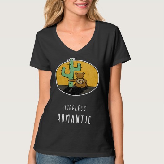 Hopeless Romantic Bear Loves Cactus T-shirt (Voorkant)