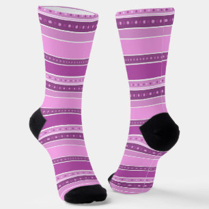 Horizontale lila roze strepen met polka dot decor sokken