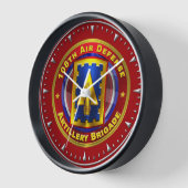 Horloge 108e division d'entraînement (Angle)