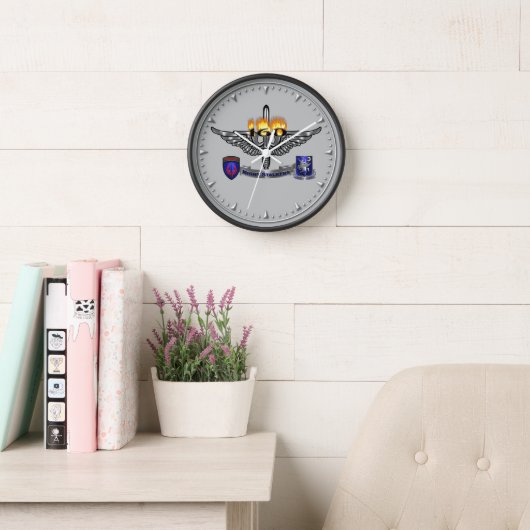 Horloge 160th Special Operations Aviation Regiment SOAR (Salle de lecture)