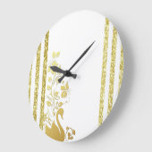 Horloge à rayures florales des cygnes d'or (Angle)