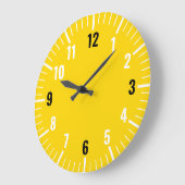 Horloge analogique Chic Gold avec chiffres (Angle)