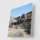 Horloge ancienne des Carrés de l'extrême ouest (Angle)