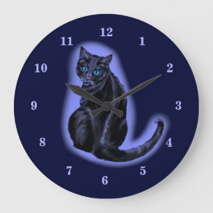 Horloge avec Bleu Eyed Chat noir dans la nuit somb