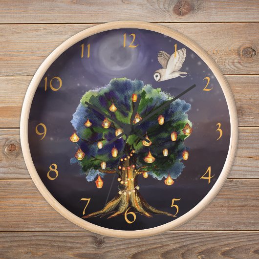 Horloge Beau arbre avec lanternes, lune et hibou