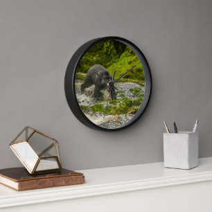 Horloge Black Bear Fishing Qua Creek Colombie-Britanniqu
