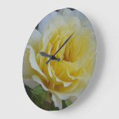 Horloge blanche et rose jaune (Angle)