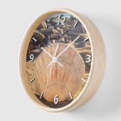 Horloge Bold Seashell sur California Sandy Beach Photo (Angle)